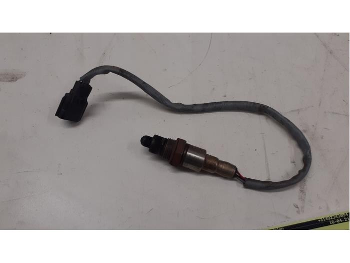 Gebruikte Lambda Sonde Renault Twingo III (AH) 1.0 SCe 70 12V Prijs € 60,00 Margeregeling aangeboden door Autodemontage van de Laar