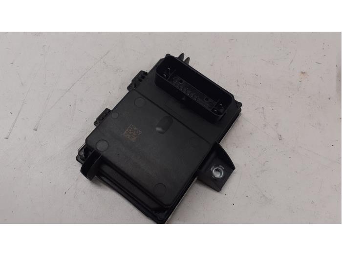 Gebruikte Computer Diversen Opel Ampera-e 1.4 16V Prijs € 80,00 Margeregeling aangeboden door Autodemontage van de Laar