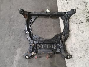 Gebruikte Subframe Landrover Range Rover Evoque (LVJ/LVS) 2.0 Si4 240 16V 5-drs. Prijs € 550,00 Margeregeling aangeboden door Autodemontage van de Laar