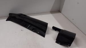 Gebruikte Achterlichtrand rechts Mercedes Vito (447.6) 2.2 114 CDI 16V Prijs op aanvraag aangeboden door Autodemontage van de Laar