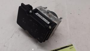 Gebruikte ABS Pomp Peugeot Bipper (AA) 1.3 HDI Prijs € 100,00 Margeregeling aangeboden door Autodemontage van de Laar