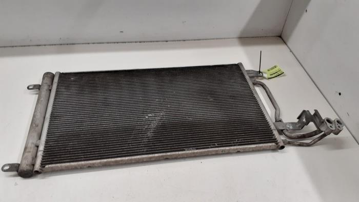 Gebruikte Radiateur Airco Skoda Rapid 1.6 TDI Prijs € 70,00 Margeregeling aangeboden door Autodemontage van de Laar