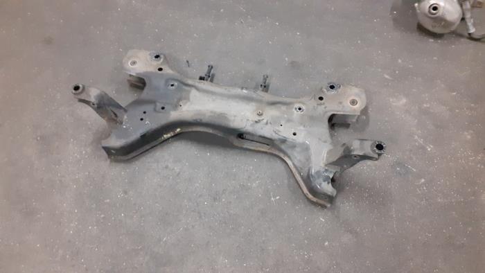 Gebruikte Subframe Skoda Rapid 1.6 TDI Prijs € 120,00 Margeregeling aangeboden door Autodemontage van de Laar