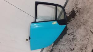 Gebruikte Deur 4Deurs links-achter Smart Forfour (454) 1.3 16V Prijs € 100,00 Margeregeling aangeboden door Autodemontage van de Laar