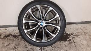 Gebruikte Velg + Band BMW X6 (F16) xDrive30d 3.0 24V Prijs € 400,00 Margeregeling aangeboden door Autodemontage van de Laar