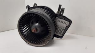 Gebruikte Aanjager Mercedes C Combi (S203) 2.7 C-270 CDI 20V Prijs € 75,00 Margeregeling aangeboden door Autodemontage van de Laar