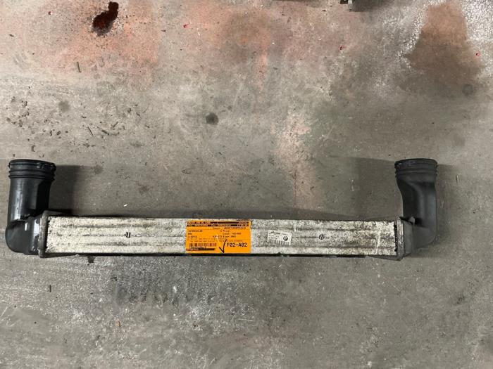 Gebruikte Intercooler BMW 3 serie Touring (E46/3) 320d 16V Prijs € 100,00 Margeregeling aangeboden door Autodemontage van de Laar