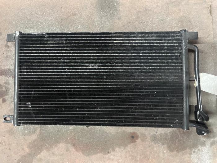 Gebruikte Airco Radiateur BMW 3 serie Touring (E46/3) 320d 16V Prijs € 70,00 Margeregeling aangeboden door Autodemontage van de Laar