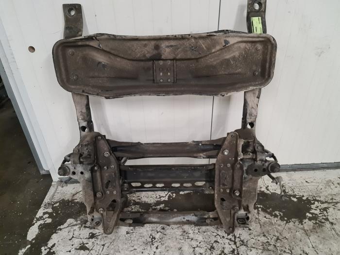 Gebruikte Subframe Mercedes Sprinter 5t (906.15/906.25) 513 CDI 16V Prijs € 423,50 Inclusief btw aangeboden door Autodemontage van de Laar