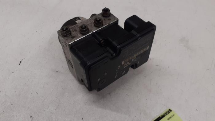 Gebruikte ABS Pomp Seat Altea (5P1) 1.6 Prijs € 80,00 Margeregeling aangeboden door Autodemontage van de Laar