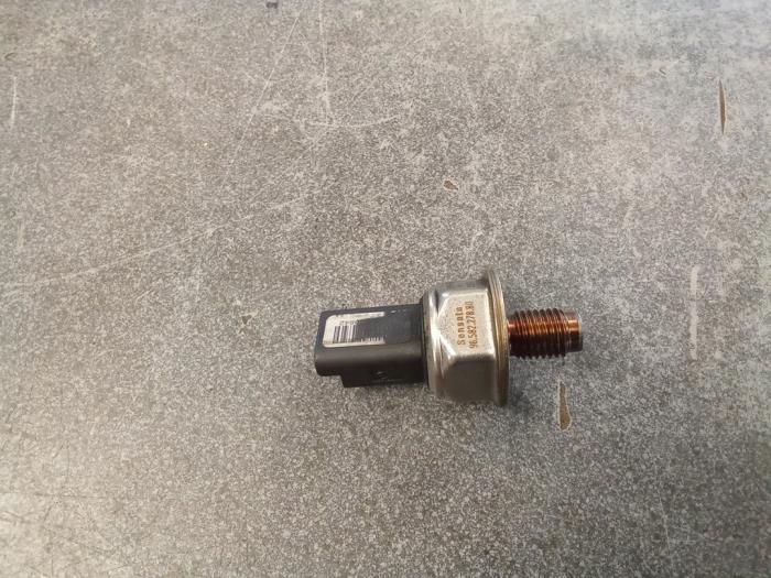 Gebruikte Druksensor Citroen Berlingo 1.6 HDI 16V 75 Prijs € 35,00 Margeregeling aangeboden door Autodemontage van de Laar