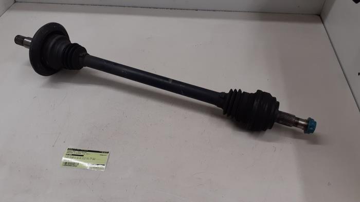 Gebruikte Steekas links-achter Mercedes E (C238) E-200 2.0 Turbo 16V Prijs € 250,00 Margeregeling aangeboden door Autodemontage van de Laar