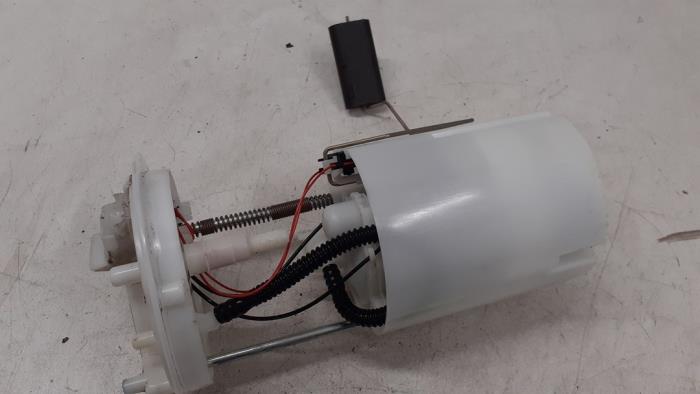 Gebruikte Benzinepomp Fiat 500C (312) 0.9 TwinAir 85 Prijs € 50,00 Margeregeling aangeboden door Autodemontage van de Laar