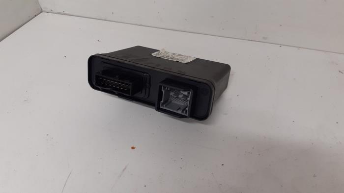 Gebruikte Computer cabriokap Peugeot 207 CC (WB) 1.6 HDiF 16V Prijs € 125,00 Margeregeling aangeboden door Autodemontage van de Laar