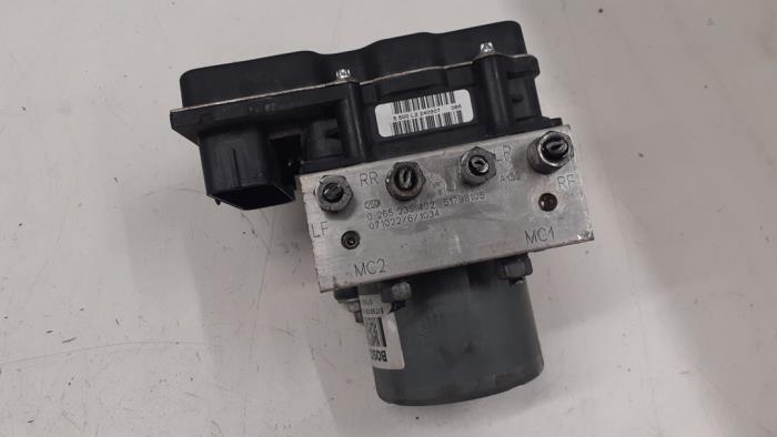Gebruikte ABS Pomp Fiat Grande Punto (199) 1.4 T-Jet 16V Prijs € 100,00 Margeregeling aangeboden door Autodemontage van de Laar