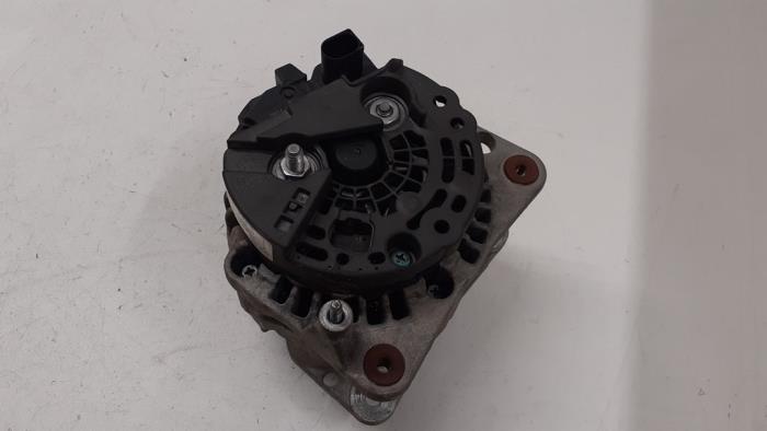 Gebruikte Dynamo Volkswagen Golf IV (1J1) 1.4 16V Prijs € 35,00 Margeregeling aangeboden door Autodemontage van de Laar