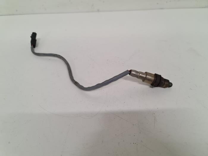 Gebruikte Lambda Sonde Renault Twingo III (AH) 1.0 SCe 70 12V Prijs € 90,75 Inclusief btw aangeboden door Autodemontage van de Laar