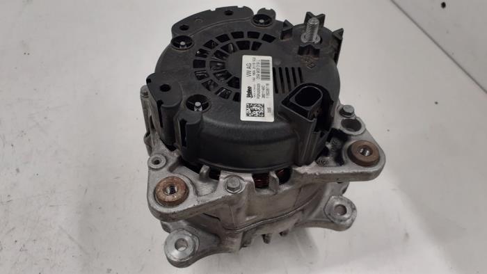 Gebruikte Dynamo Audi A7 Sportback (4GA/4GF) 3.0 TDI Clean Diesel V6 24V Quattro Prijs € 160,00 Margeregeling aangeboden door Autodemontage van de Laar