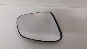 Gebruikte Spiegelglas rechts Renault Twingo III (AH) 1.0 SCe 70 12V Prijs € 18,15 Inclusief btw aangeboden door Autodemontage van de Laar