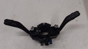 Gebruikte Combischakelaar Stuurkolom Volkswagen Touran (1T1/T2) 2.0 FSI 16V Prijs € 40,00 Margeregeling aangeboden door Autodemontage van de Laar