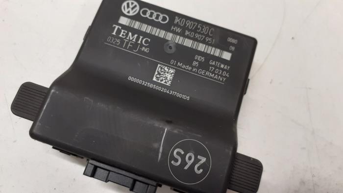 Gebruikte Computer Diversen Volkswagen Touran (1T1/T2) 2.0 FSI 16V Prijs € 50,00 Margeregeling aangeboden door Autodemontage van de Laar