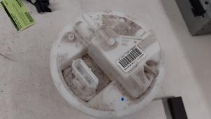 Gebruikte Benzinepomp Ford Fiesta Prijs € 70,00 Margeregeling aangeboden door Autodemontage van de Laar