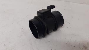 Gebruikte Luchtmassameter Renault Scénic III (JZ) 1.5 dCi 110 Prijs € 50,00 Margeregeling aangeboden door Autodemontage van de Laar