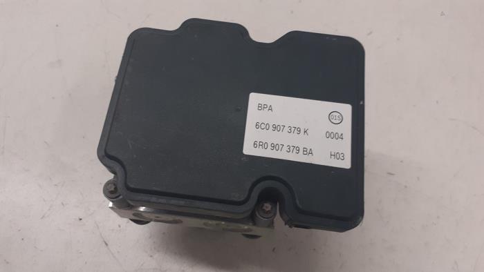 Gebruikte ABS Pomp Seat Ibiza IV SC (6J1) 1.0 EcoTSI 12V Prijs € 125,00 Margeregeling aangeboden door Autodemontage van de Laar