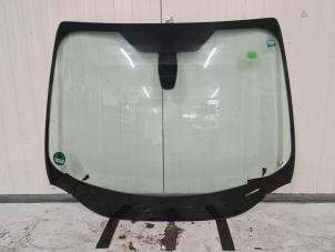 Gebruikte Ruit voor Ford Focus 3 1.6 EcoBoost 16V Prijs € 175,00 Margeregeling aangeboden door Autodemontage van de Laar