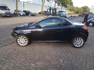 Gebruikte Cabriodak Hardtop Opel Tigra Twin Top 1.4 16V Prijs € 300,00 Margeregeling aangeboden door Autodemontage van de Laar