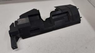 Gebruikte Windscherm Nissan Note (E12) 1.5 dCi 90 Prijs € 25,00 Margeregeling aangeboden door Autodemontage van de Laar