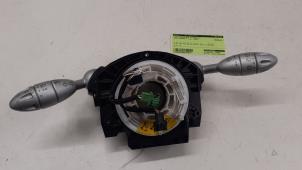 Gebruikte Combischakelaar Stuurkolom BMW Mini One/Cooper (R50) 1.6 16V Cooper Prijs € 80,00 Margeregeling aangeboden door Autodemontage van de Laar