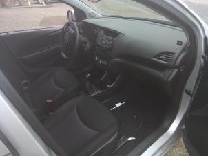 Gebruikte Airbag Set + Module Opel Karl 1.0 12V Prijs op aanvraag aangeboden door Autodemontage van de Laar