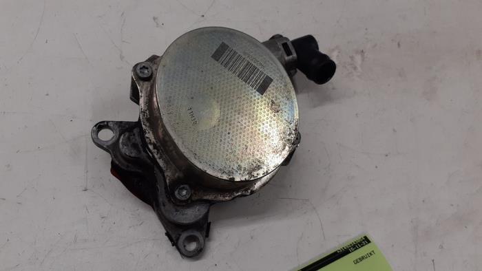 Gebruikte Vacuumpomp (Diesel) Renault Scénic III (JZ) 1.6 Energy dCi 130 Prijs € 80,00 Margeregeling aangeboden door Autodemontage van de Laar
