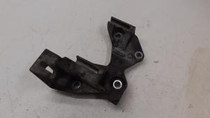 Gebruikte Motorsteun Dacia Duster Prijs € 25,00 Margeregeling aangeboden door Autodemontage van de Laar