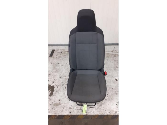 Volkswagen UP Stoelen rechts voorraad | Onderdelenlijn.nl