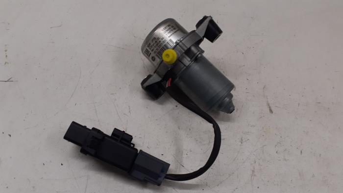 Gebruikte Vacuumpomp (Benzine) Opel Meriva (B) 1.4 Turbo 16V ecoFLEX Prijs € 100,00 Margeregeling aangeboden door Autodemontage van de Laar