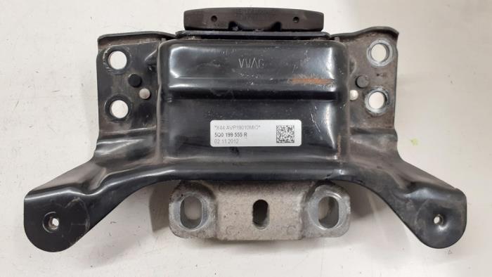 Gebruikte Motorsteun Volkswagen Golf VII (AUA) 1.4 TSI 16V Prijs € 35,00 Margeregeling aangeboden door Autodemontage van de Laar
