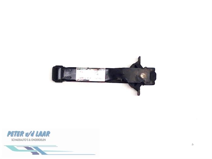 Gebruikte Motorrubber Ford Transit 2.0 TDdi 16V Prijs € 25,00 Margeregeling aangeboden door Autodemontage van de Laar