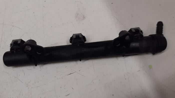 Gebruikte Injector brug Volkswagen Up! (121) Prijs € 30,00 Margeregeling aangeboden door Autodemontage van de Laar