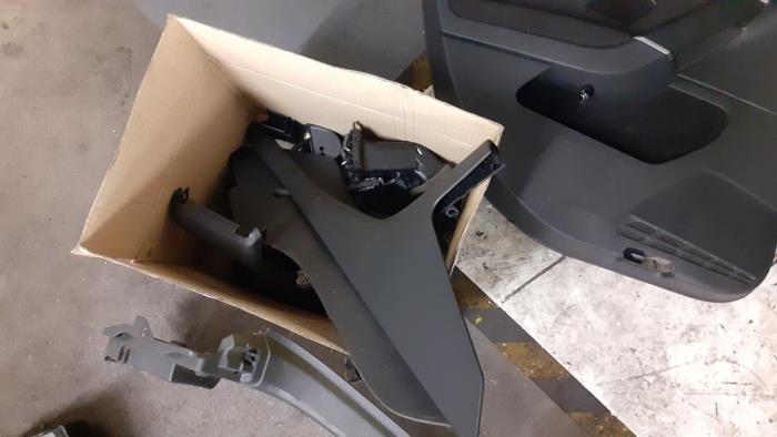 Bekleding Set (compleet) van een Volkswagen Golf VII (AUA) 1.6 TDI BlueMotion 16V 2016