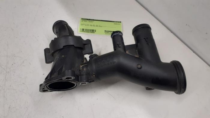Gebruikte Thermostaathuis Volkswagen Polo V (6R) Prijs € 70,00 Margeregeling aangeboden door Autodemontage van de Laar
