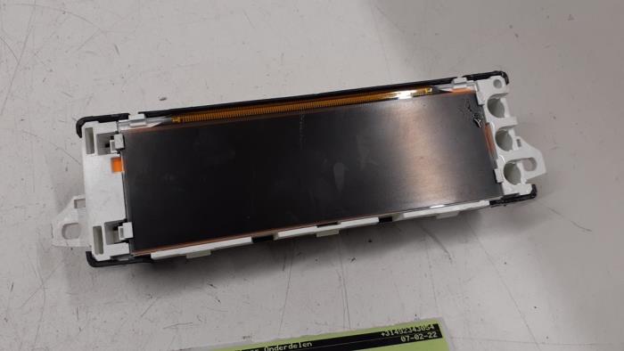 Gebruikte Display Interieur Peugeot Partner (GC/GF/GG/GJ/GK) 1.6 BlueHDI 75 Prijs € 60,50 Inclusief btw aangeboden door Autodemontage van de Laar