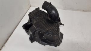 Gebruikte Luchtfilterhuis Dacia Sandero II 1.5 dCi 90 Prijs € 50,00 Margeregeling aangeboden door Autodemontage van de Laar