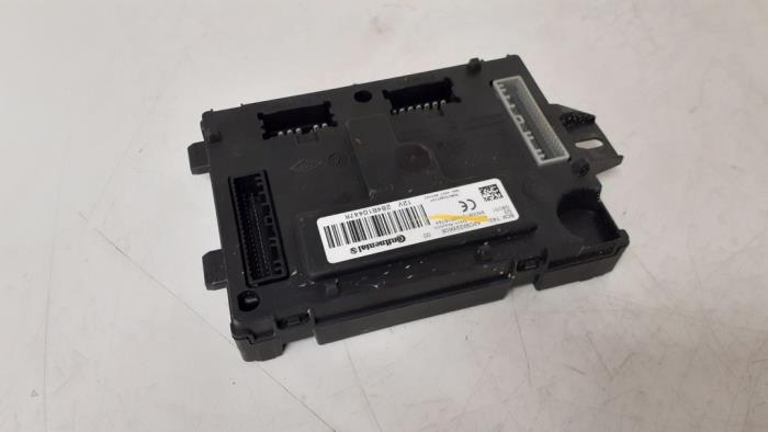 Gebruikte Bodycontrol Module Dacia Sandero II 1.5 dCi 90 Prijs € 90,00 Margeregeling aangeboden door Autodemontage van de Laar