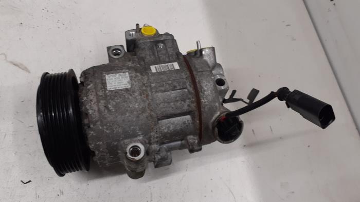 Gebruikte Aircopomp Volkswagen Polo V (6R) 1.4 16V Prijs € 125,00 Margeregeling aangeboden door Autodemontage van de Laar