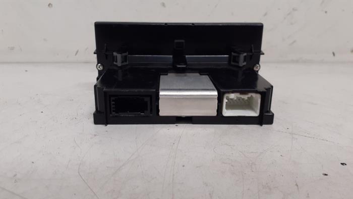 Display Interieur van een Volvo S40 (MS) 1.6 D 16V 2010