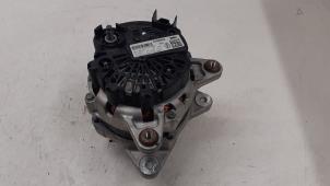 Gebruikte Alternator Renault Clio IV (5R) 0.9 Energy TCE 90 12V Prijs € 90,75 Inclusief btw aangeboden door Autodemontage van de Laar