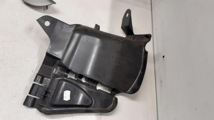 Gebruikte Diversen Dacia Sandero I (BS) 1.6 Prijs € 15,00 Margeregeling aangeboden door Autodemontage van de Laar