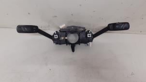 Gebruikte Combischakelaar Stuurkolom Volkswagen Golf VII (AUA) 1.5 TSI Evo BMT 16V Prijs € 75,00 Margeregeling aangeboden door Autodemontage van de Laar